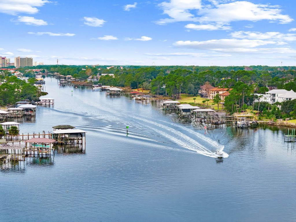 9 of 74 - 7018 S Lagoon Drive, Panama City Beach, FL