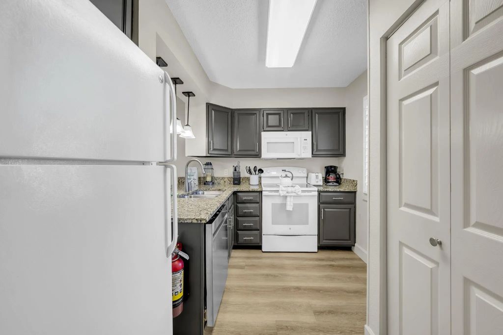 5 of 41 - 502 Gulf Shore Drive 311, Destin, FL