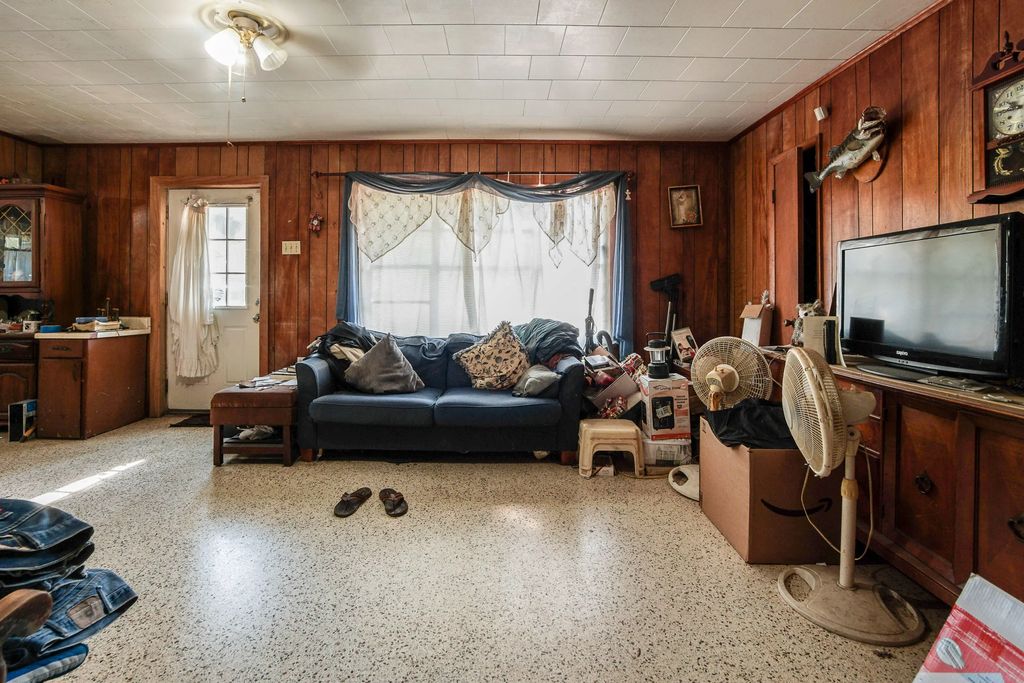15 of 18 - 700 E County Highway 83a, Freeport, FL
