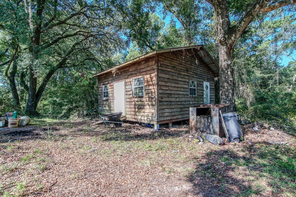 18 of 18 - 700 E County Highway 83a, Freeport, FL