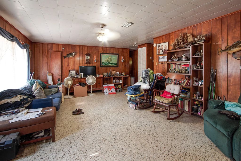 7 of 18 - 700 E County Highway 83a, Freeport, FL
