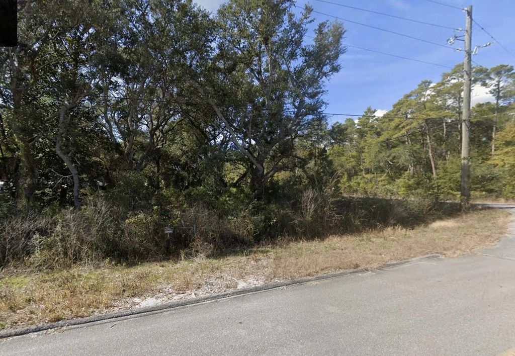 2 of 5 - 237 Mimosa Drive, Freeport, FL