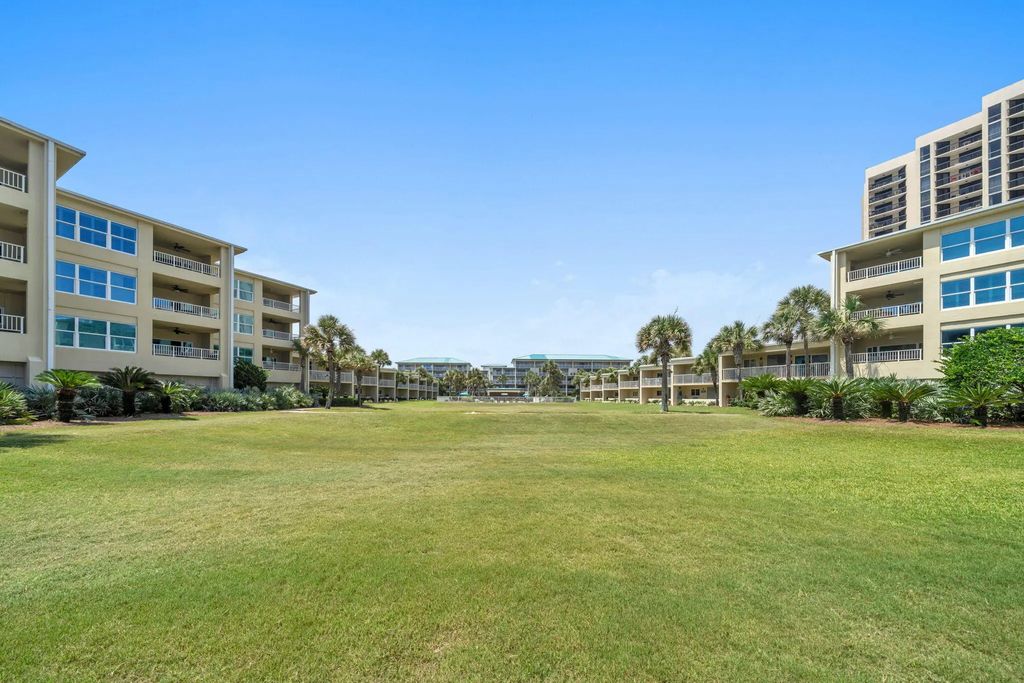 34 of 49 - 1030 Us-98 49, Destin, FL