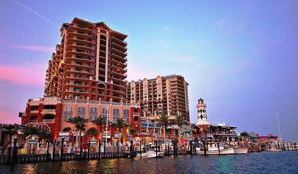 10 Harbor Boulevard W1126, Destin