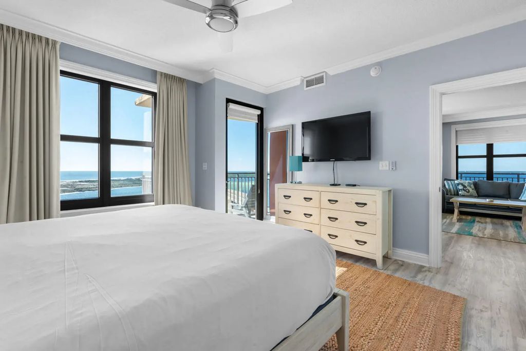 10 of 38 - 10 Harbor Boulevard W1126, Destin, FL