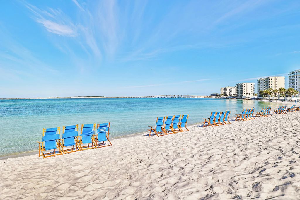 37 of 38 - 10 Harbor Boulevard W1126, Destin, FL