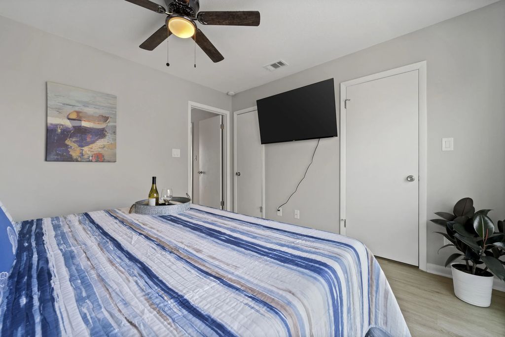 19 of 62 - 8125 Sunset Avenue, Panama City Beach, FL