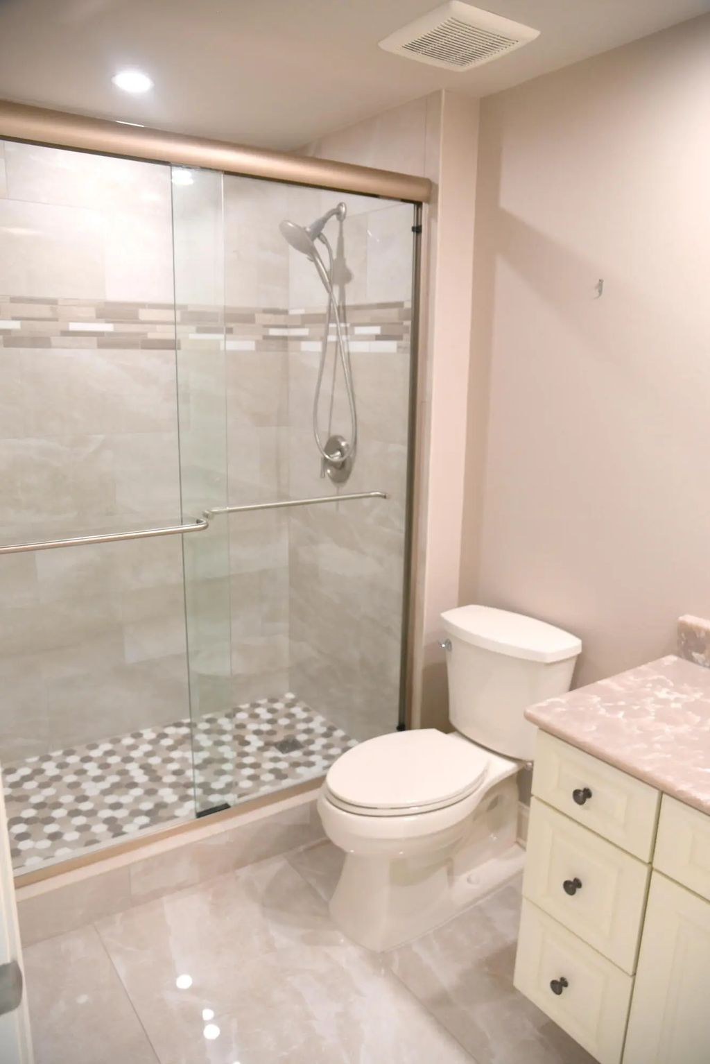 108 of 123 - 15400 Emerald Coast Parkway Unit 406, Destin, FL