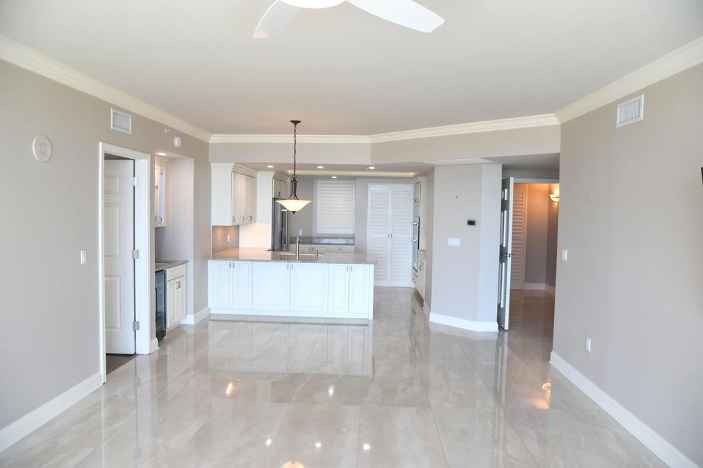 15 of 123 - 15400 Emerald Coast Parkway Unit 406, Destin, FL