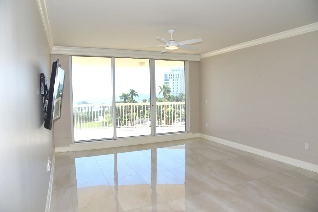 16 of 123 - 15400 Emerald Coast Parkway Unit 406, Destin, FL