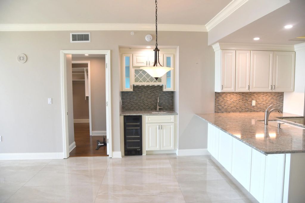 18 of 123 - 15400 Emerald Coast Parkway Unit 406, Destin, FL
