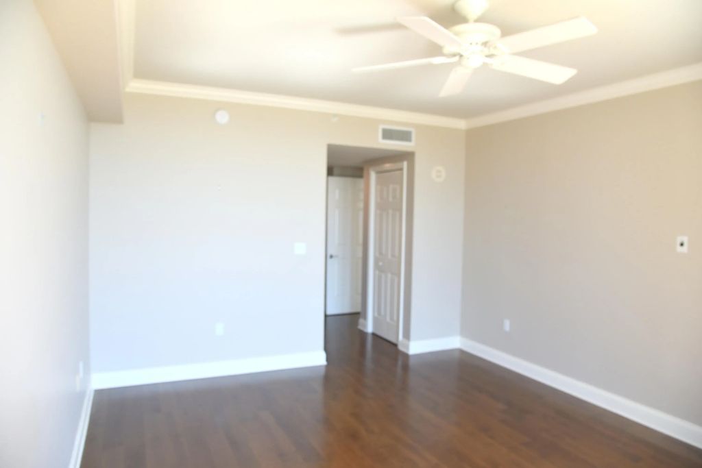 49 of 123 - 15400 Emerald Coast Parkway Unit 406, Destin, FL