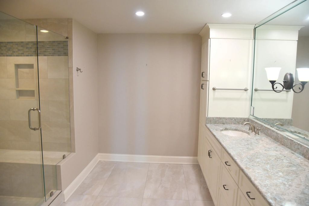 56 of 123 - 15400 Emerald Coast Parkway Unit 406, Destin, FL