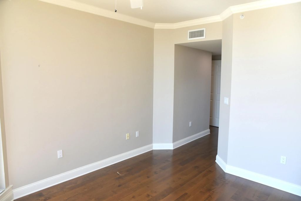 77 of 123 - 15400 Emerald Coast Parkway Unit 406, Destin, FL