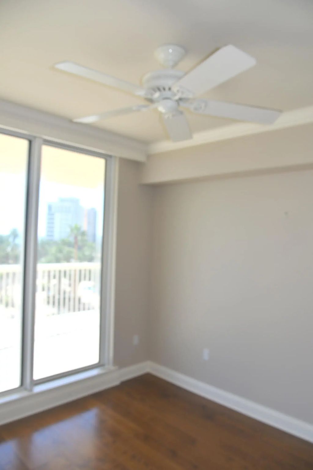 98 of 123 - 15400 Emerald Coast Parkway Unit 406, Destin, FL