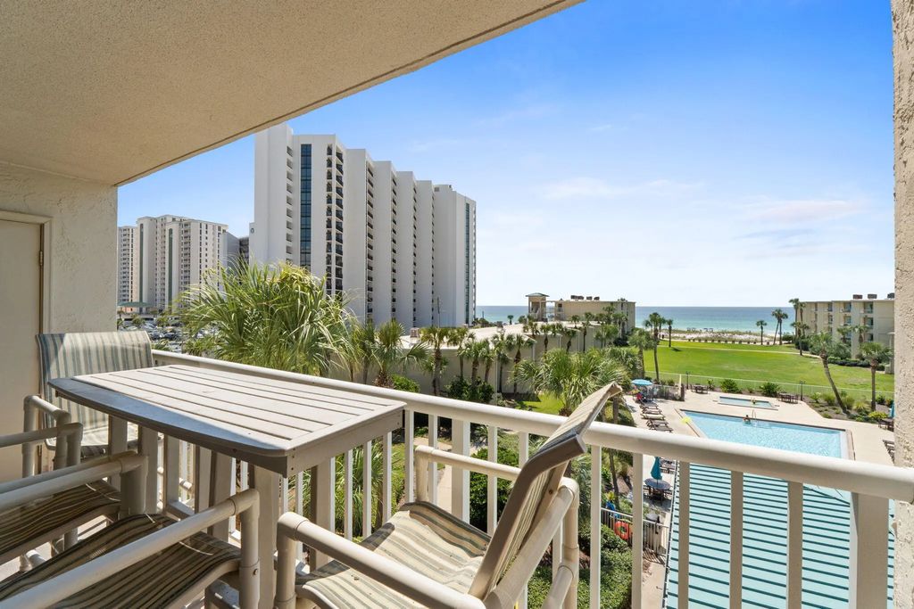 28 of 62 - 1030 U.s. 98 45, Destin, FL
