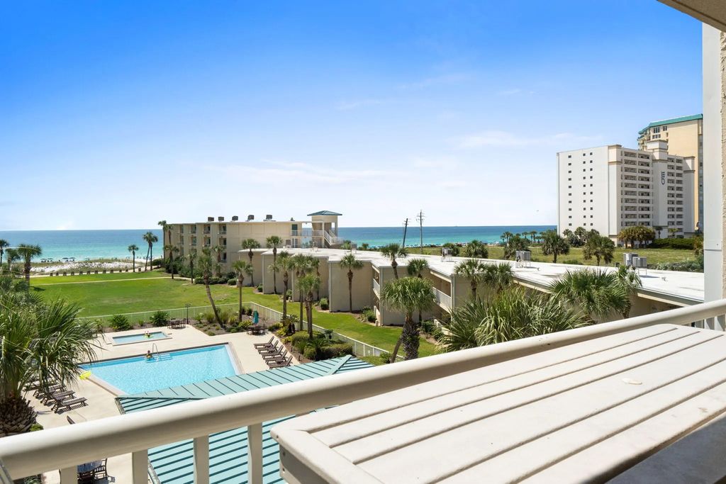 30 of 62 - 1030 U.s. 98 45, Destin, FL