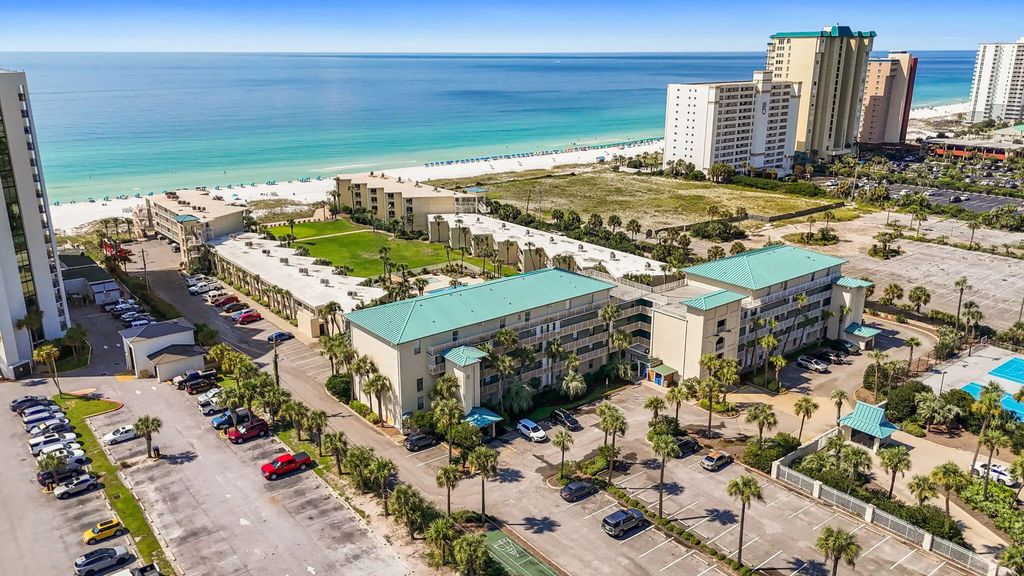 49 of 62 - 1030 U.s. 98 45, Destin, FL
