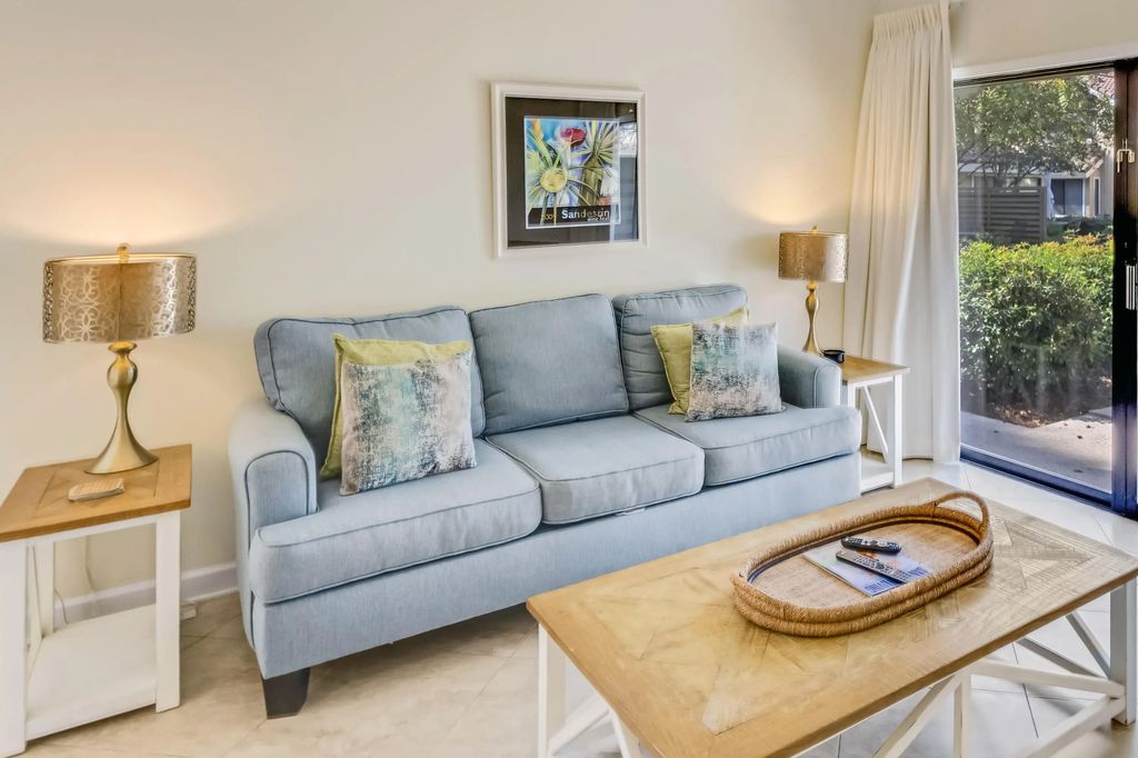 8 of 47 - 5150 Beachwalk Circle, Miramar Beach, FL