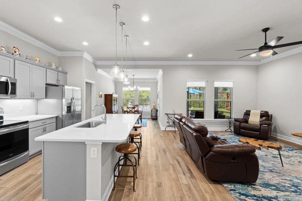 11 of 77 - 36 Cozy Cove, Freeport, FL