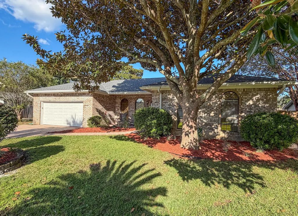 322 Cypress Street, Destin