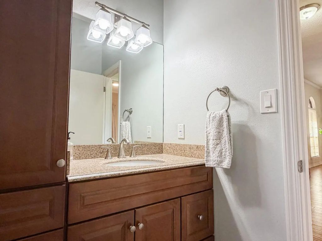 12 of 23 - 322 Cypress Street, Destin, FL
