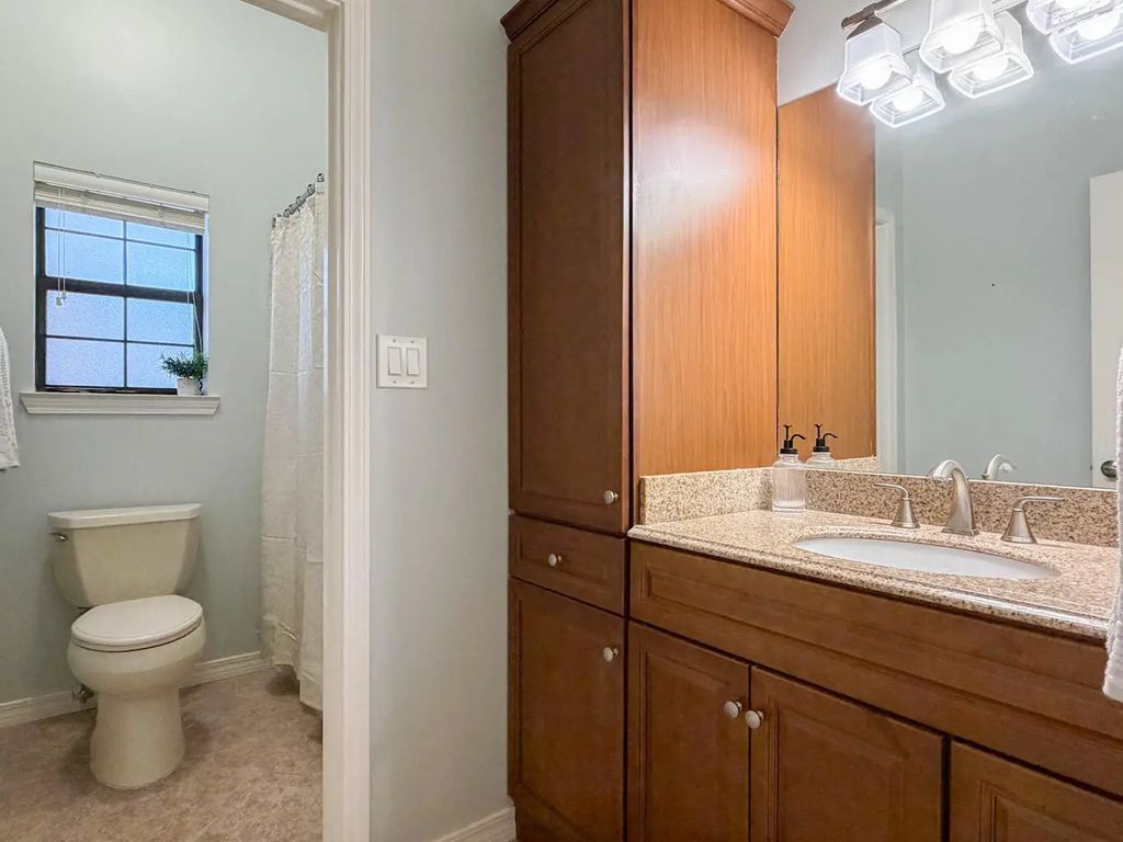 13 of 23 - 322 Cypress Street, Destin, FL