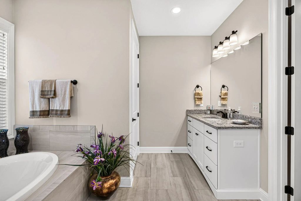 28 of 50 - 389 Meadow Lake Drive, Freeport, FL