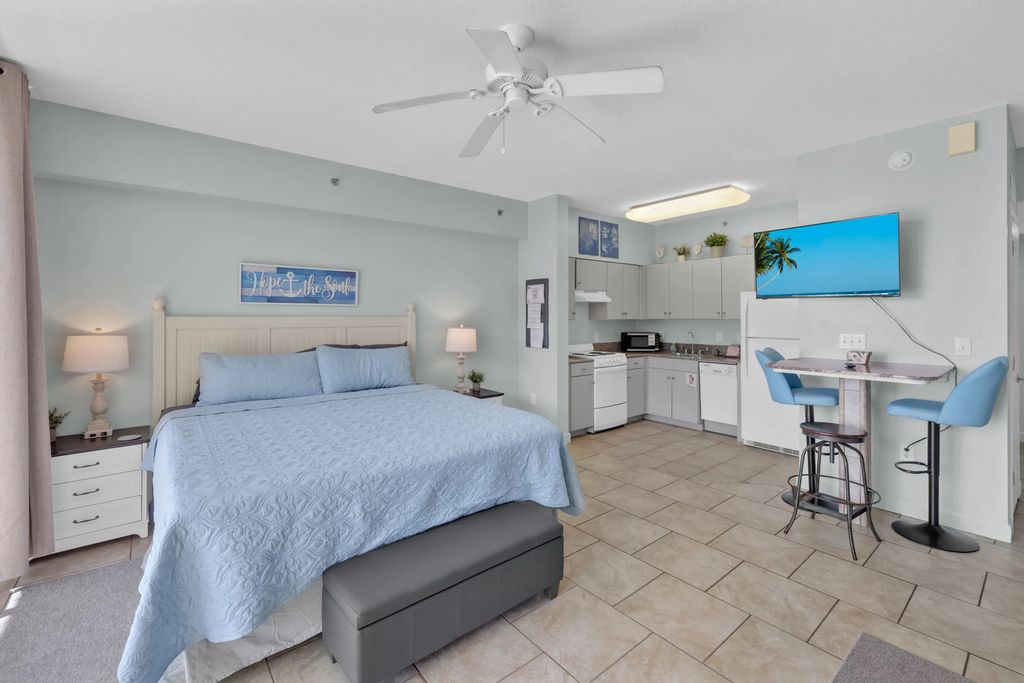 2 of 70 - 9900 S Thomas Drive 1805, Panama City Beach, FL