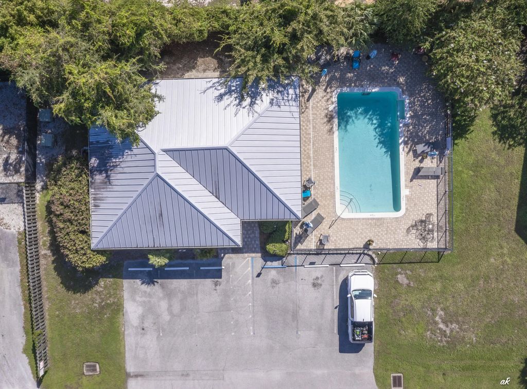 4 of 31 - 3716 Tiki Drive, Panama City Beach, FL