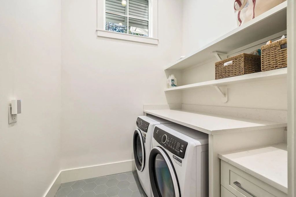 37 of 47 - 215 Walnut Street, Santa Rosa Beach, FL