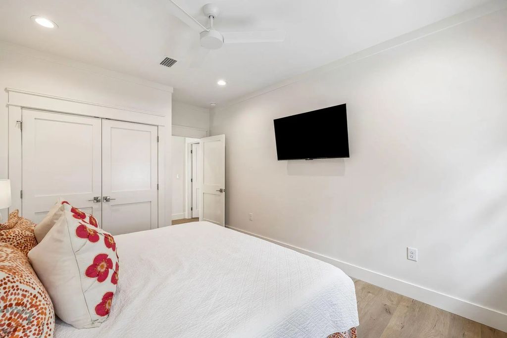 40 of 47 - 215 Walnut Street, Santa Rosa Beach, FL