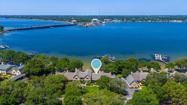 Photo of Listing #1012299