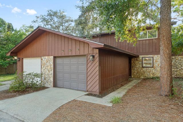 Photo of Listing #1012325