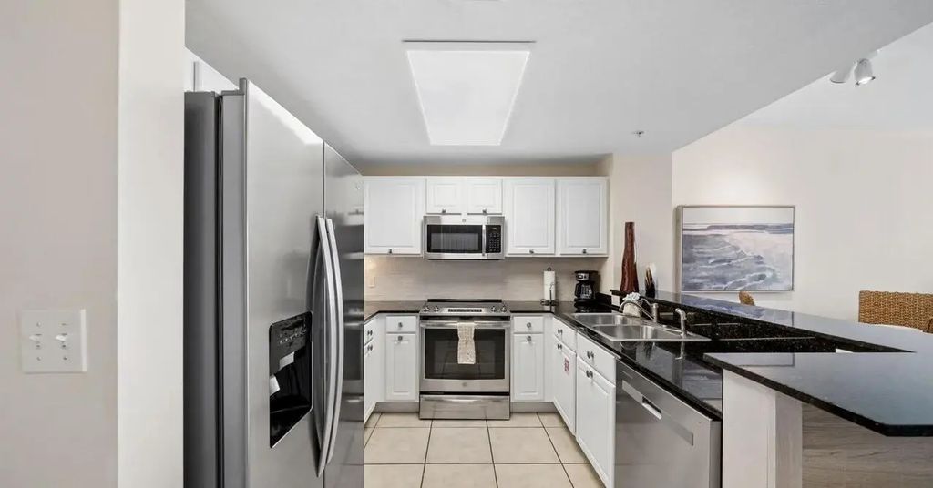 12 of 39 - 15817 Front Beach Road 1606, Panama City Beach, FL