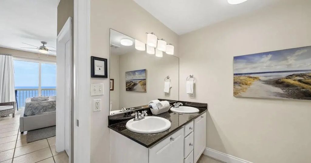 24 of 39 - 15817 Front Beach Road 1606, Panama City Beach, FL