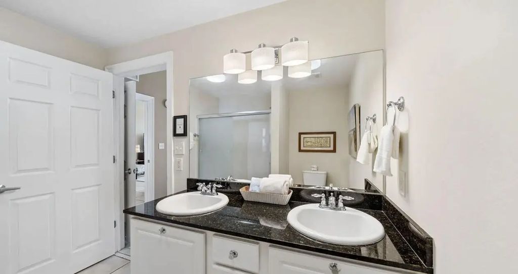 25 of 39 - 15817 Front Beach Road 1606, Panama City Beach, FL