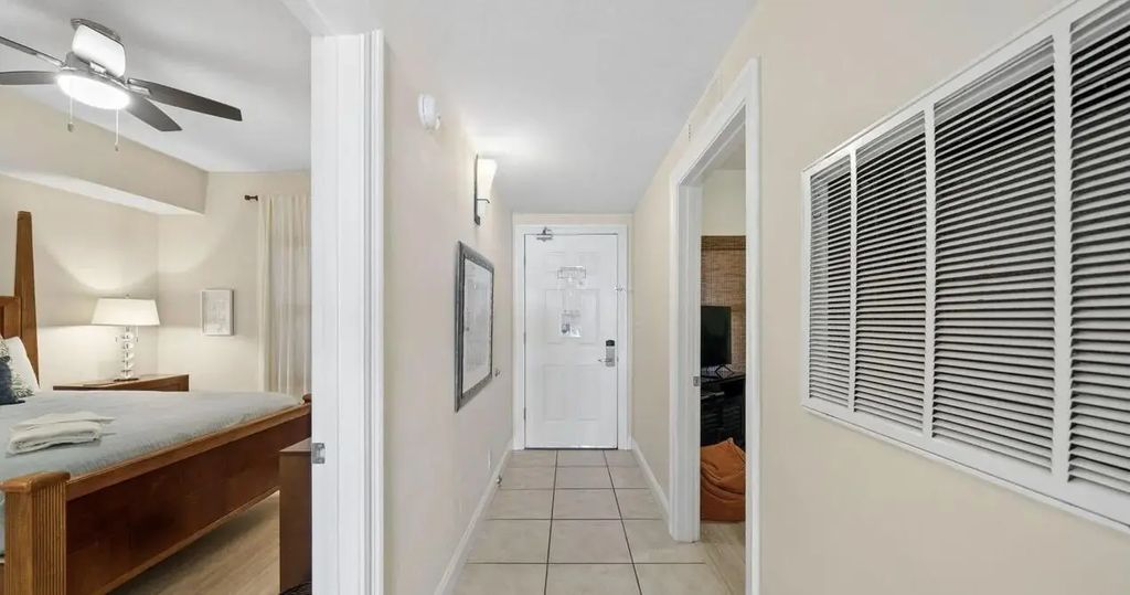 4 of 39 - 15817 Front Beach Road 1606, Panama City Beach, FL