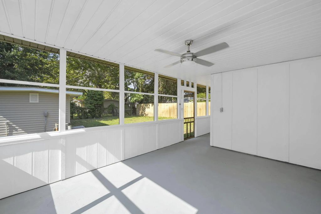 32 of 38 - 617 2nd Street, Destin, FL