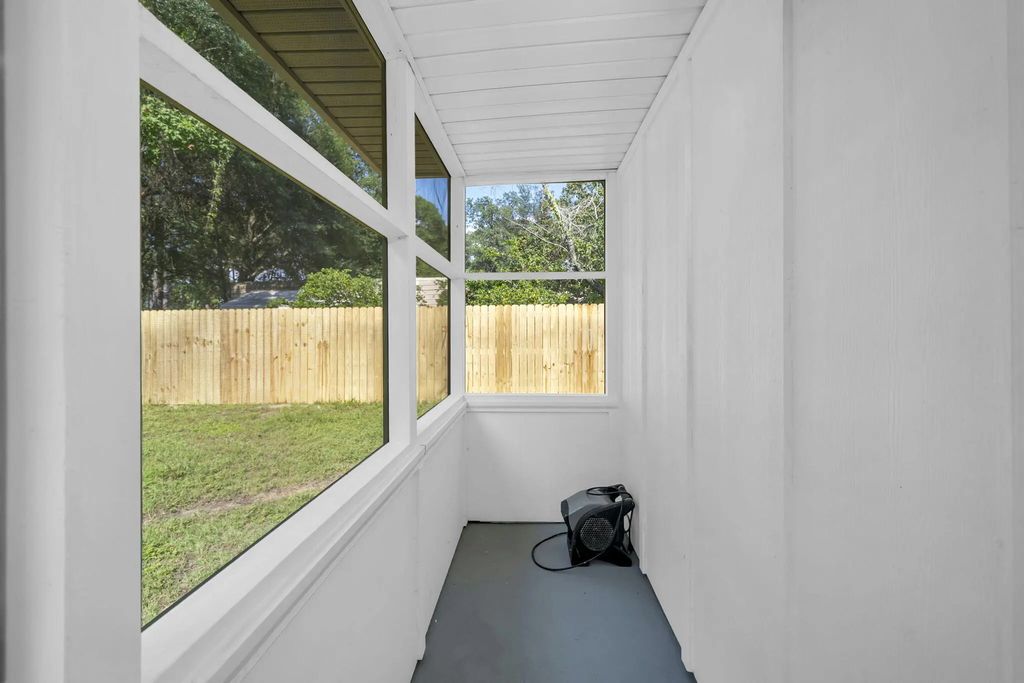 34 of 38 - 617 2nd Street, Destin, FL
