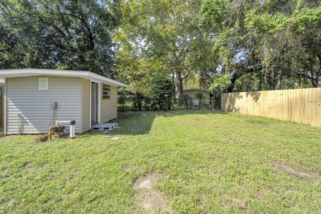 35 of 38 - 617 2nd Street, Destin, FL
