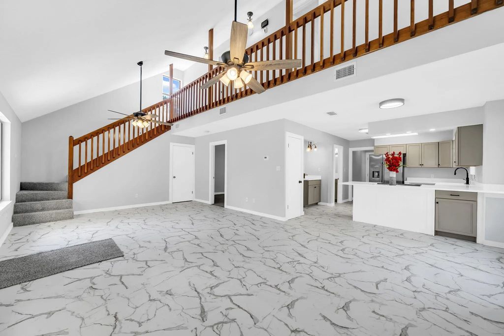 9 of 38 - 617 2nd Street, Destin, FL