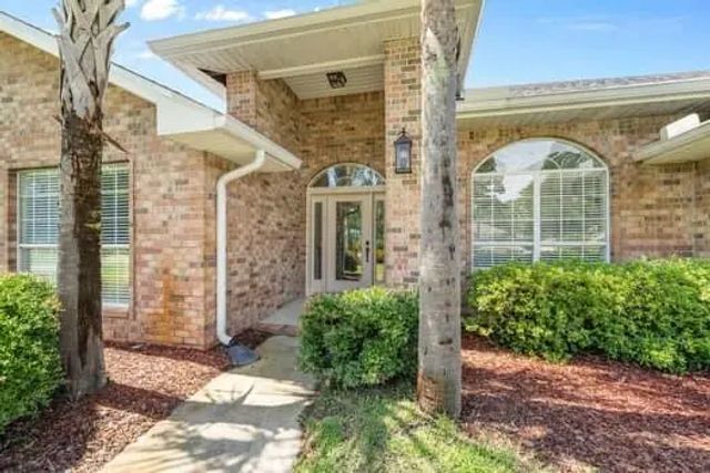 Photo of Listing #1012404
