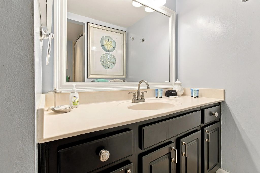 16 of 36 - 500 Gulf Shore Drive Unit 306a, Destin, FL