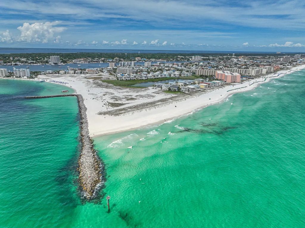 34 of 36 - 500 Gulf Shore Drive Unit 306a, Destin, FL