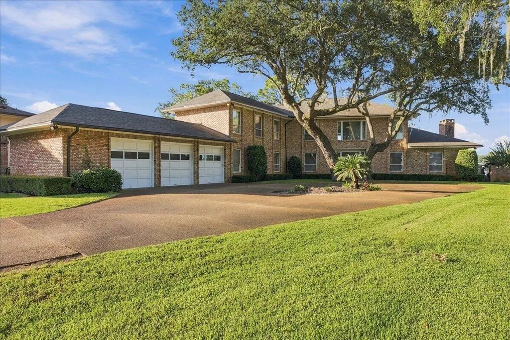 259 Nw Sleepy Oaks Lane, Fort Walton Beach
