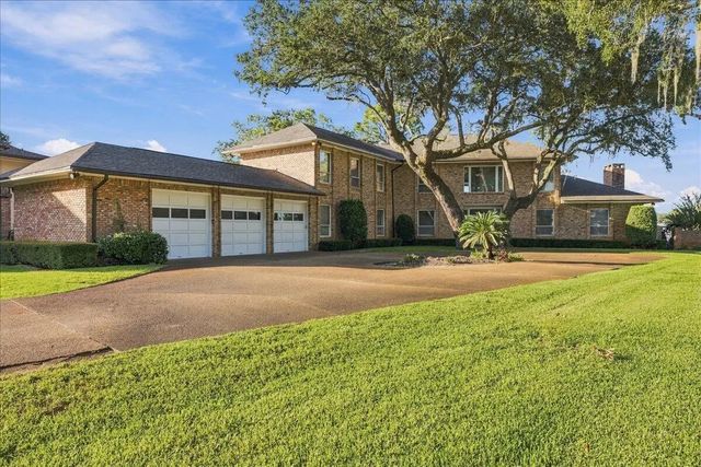 Photo of Listing #1012458