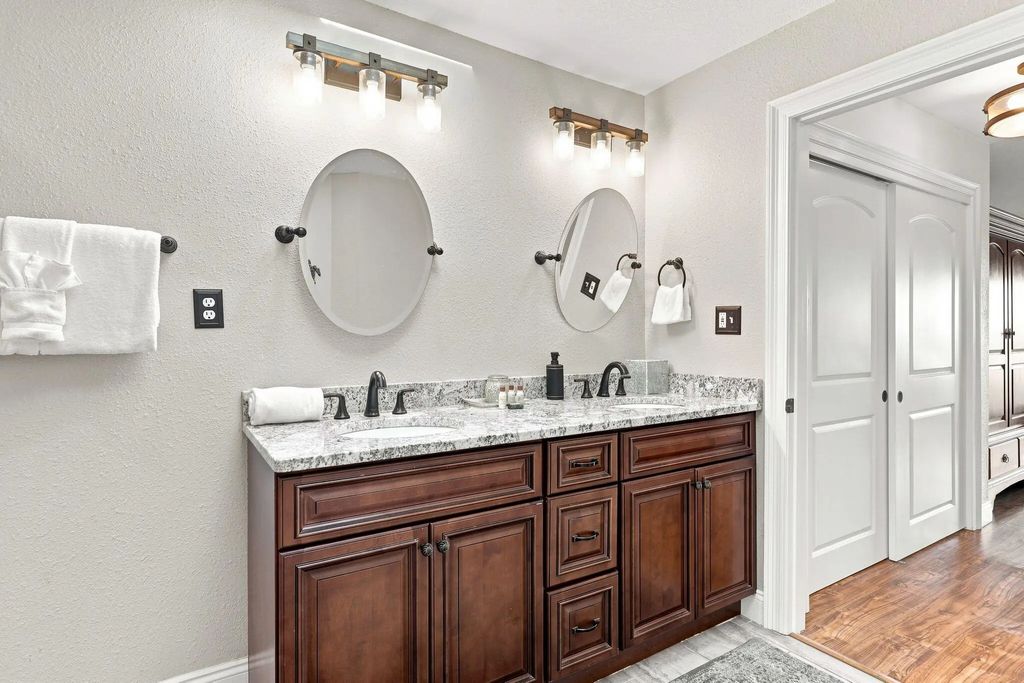 27 of 67 - 8727 Thomas Drive Unit A2, Panama City Beach, FL