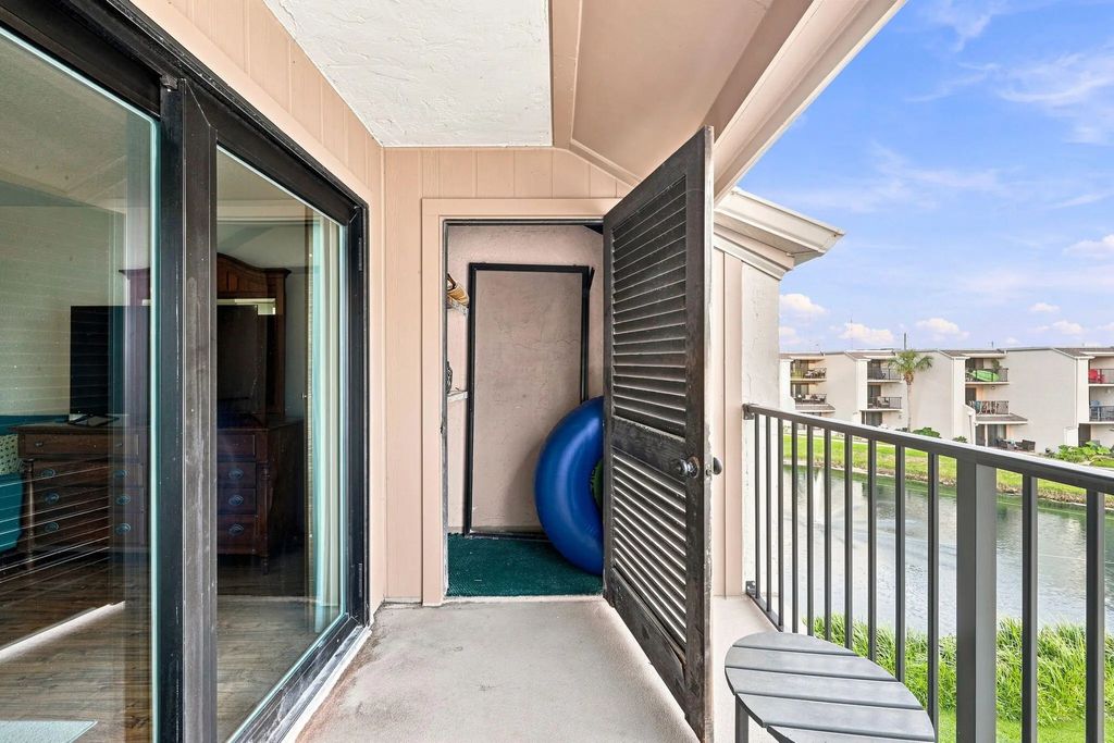 40 of 67 - 8727 Thomas Drive Unit A2, Panama City Beach, FL