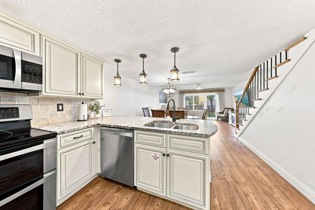 7 of 67 - 8727 Thomas Drive Unit A2, Panama City Beach, FL